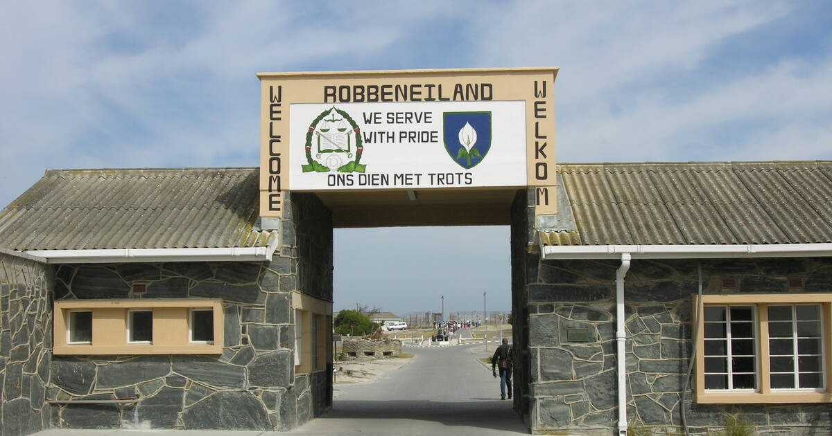 Township Tour & Robben Island